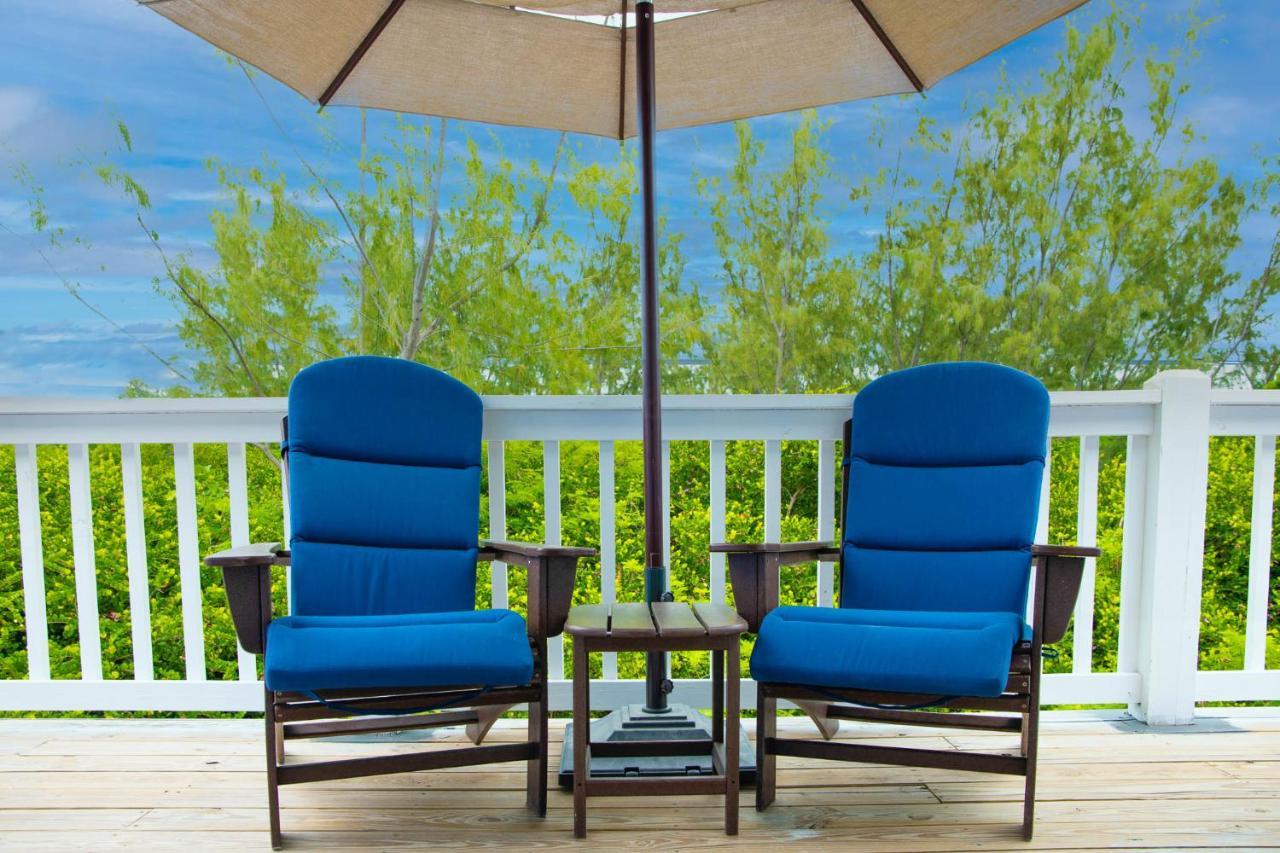 Sheer Bliss Beachview Apt #1 George Town Esterno foto